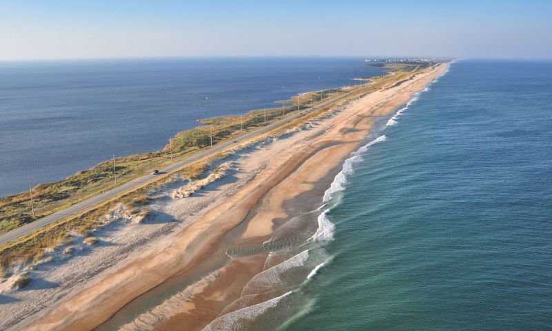 Aerial photo of the outer banks of North Carolina