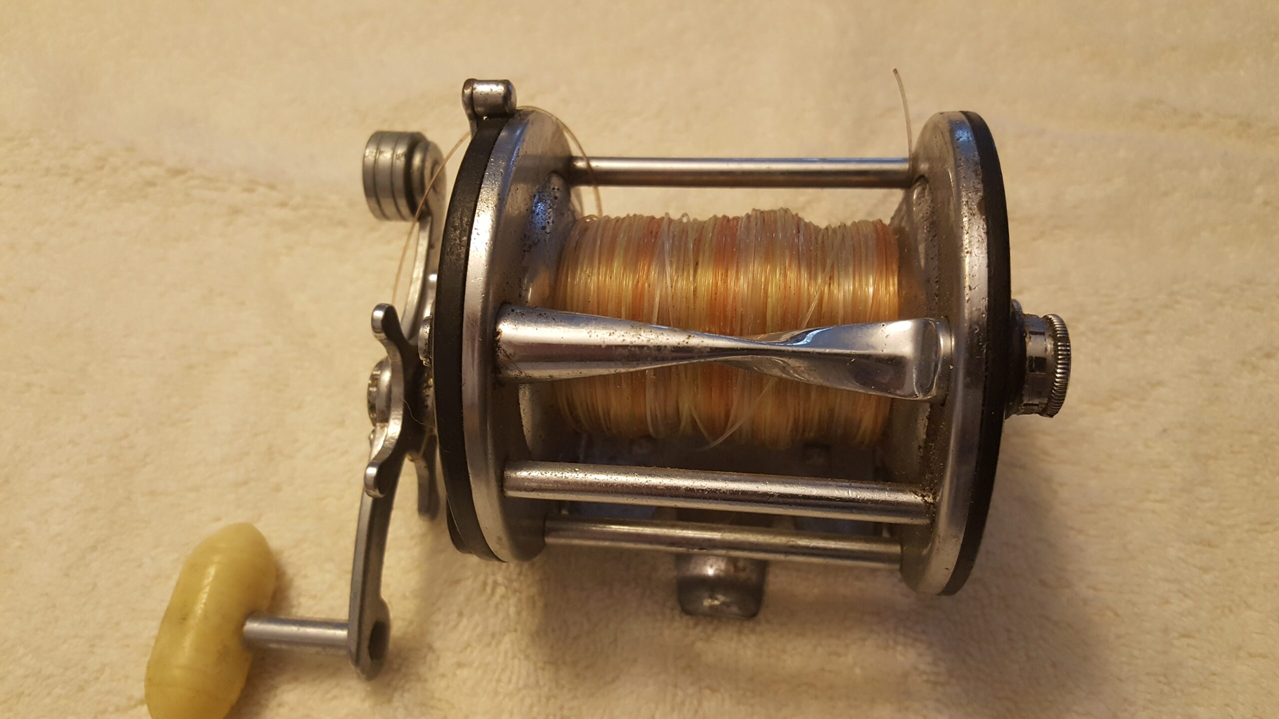 2 Vintage Penn 700 Spinfisher Reels..Original 1961 Versions plus