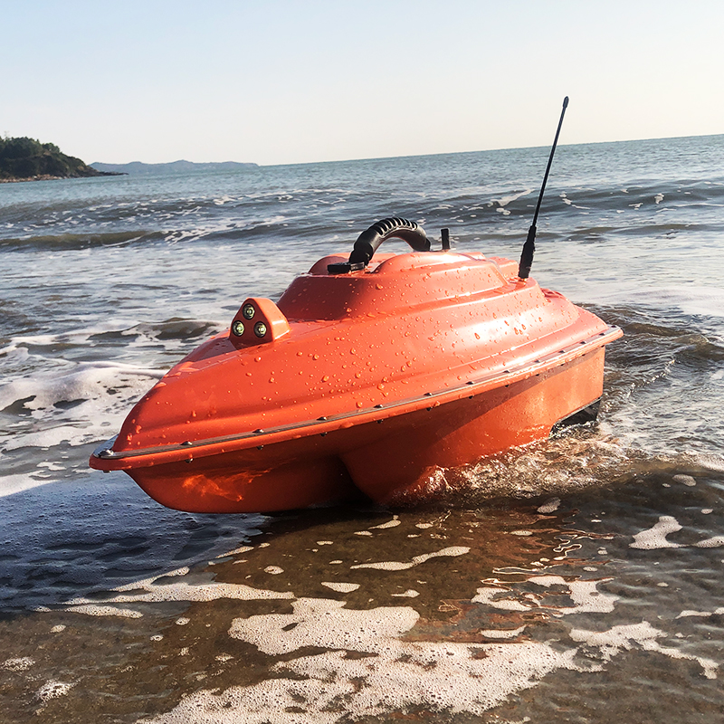 RC Bait Boats for Saltwater- Fishing Surfer vs Aqua Cat - The