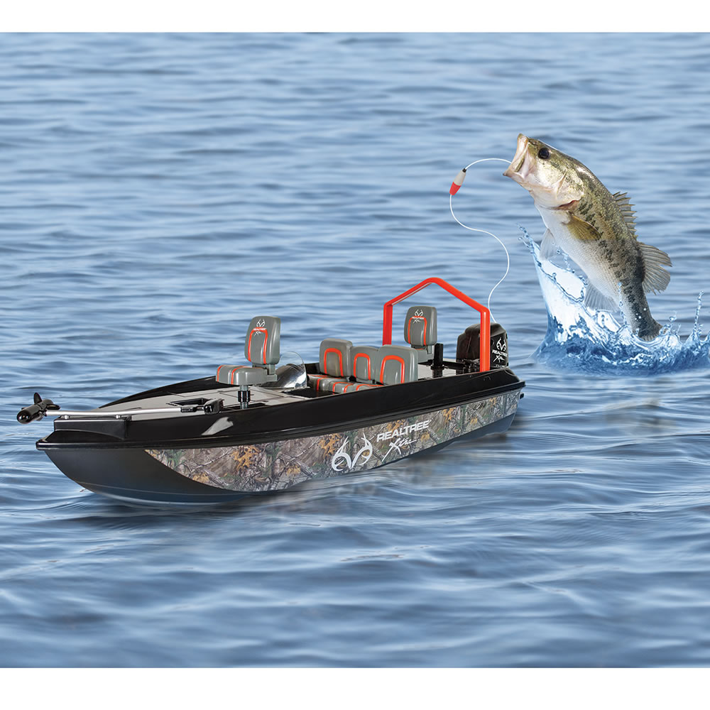 RC Bait Boats for Saltwater- Fishing Surfer vs Aqua Cat - The