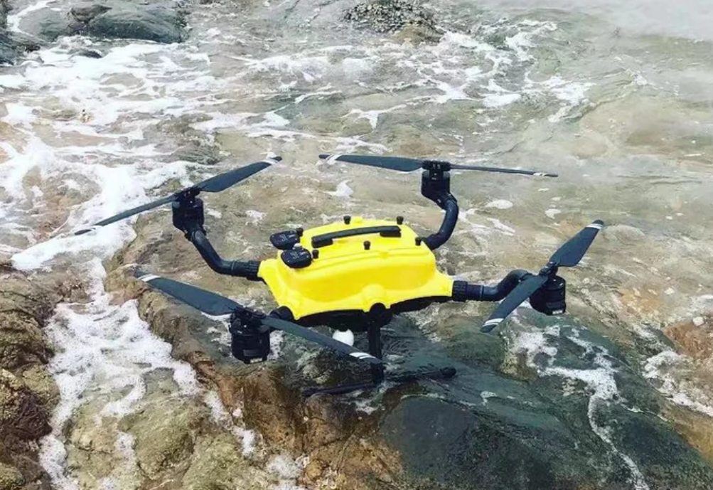 Thor 850 Heavy Lift Fishing Drone landing in the water