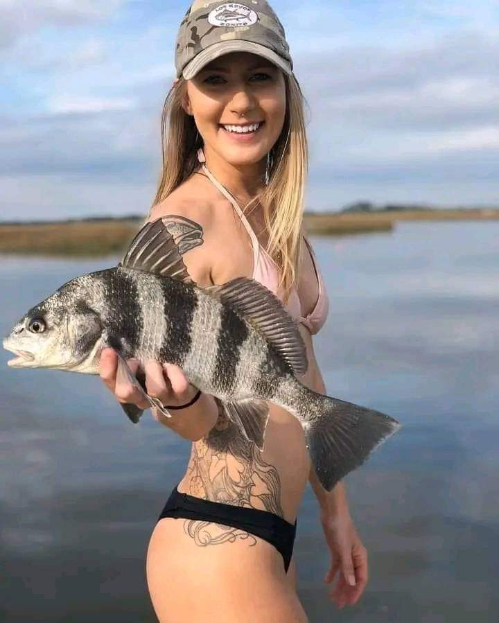 Saltwater Fishing for Beginners - Lady angler with a nice slot black drum 